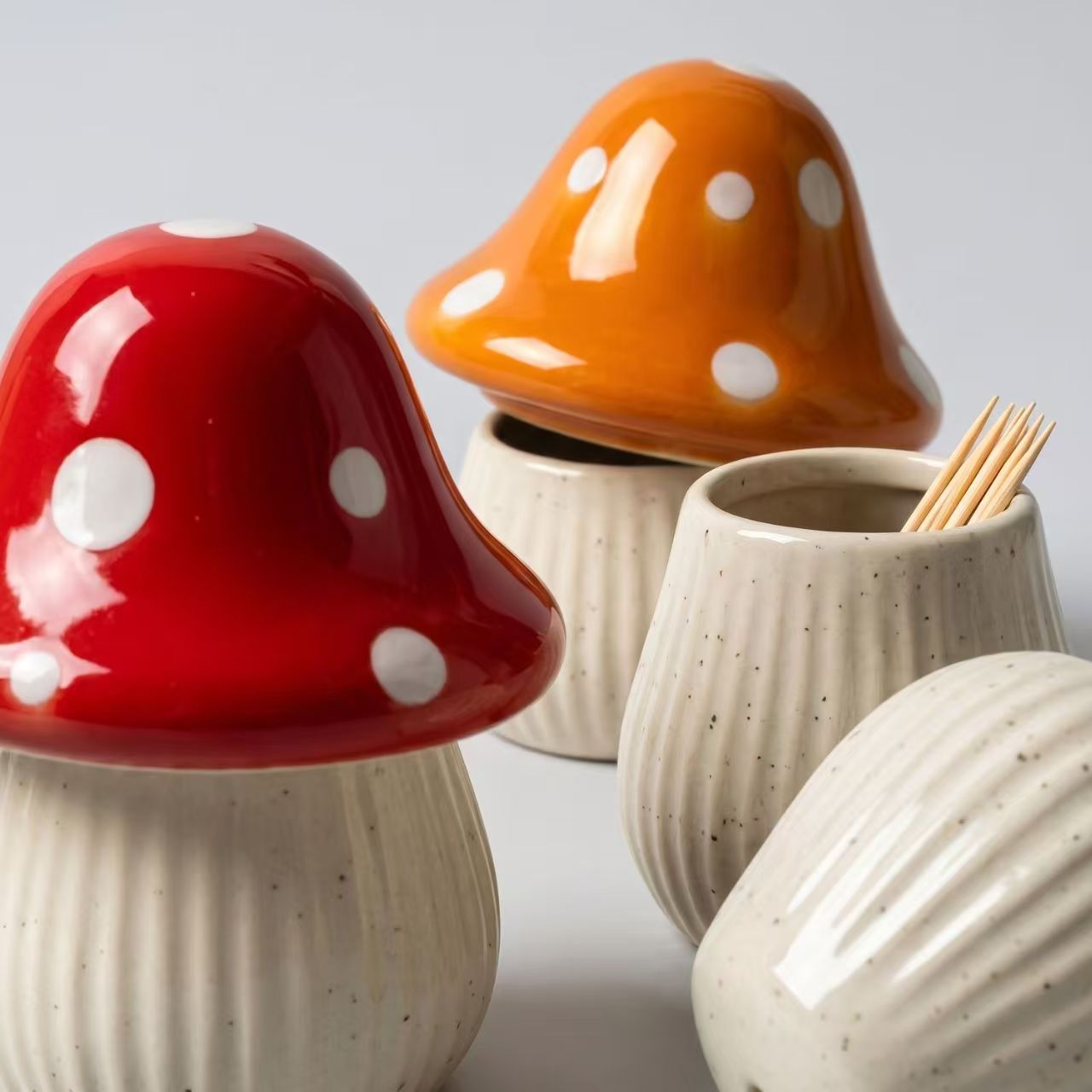 Cartoon Mushroom Ceramic Stora - Desk Setup Organization 评论和价格